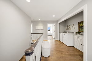  Photo 107