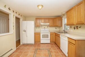  16 Michael Rd, Randolph, MA 02368, US Photo 11