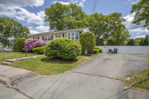  16 Michael Rd, Randolph, MA 02368, US Photo 1