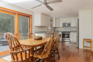 KitchenBreakfastArea-6