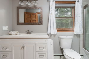 BathroomUpper-1