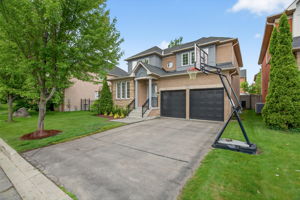 16 Moraine Ridge Dr