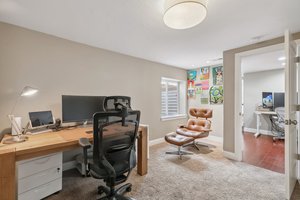Bedroom/Office