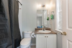  Photo 41