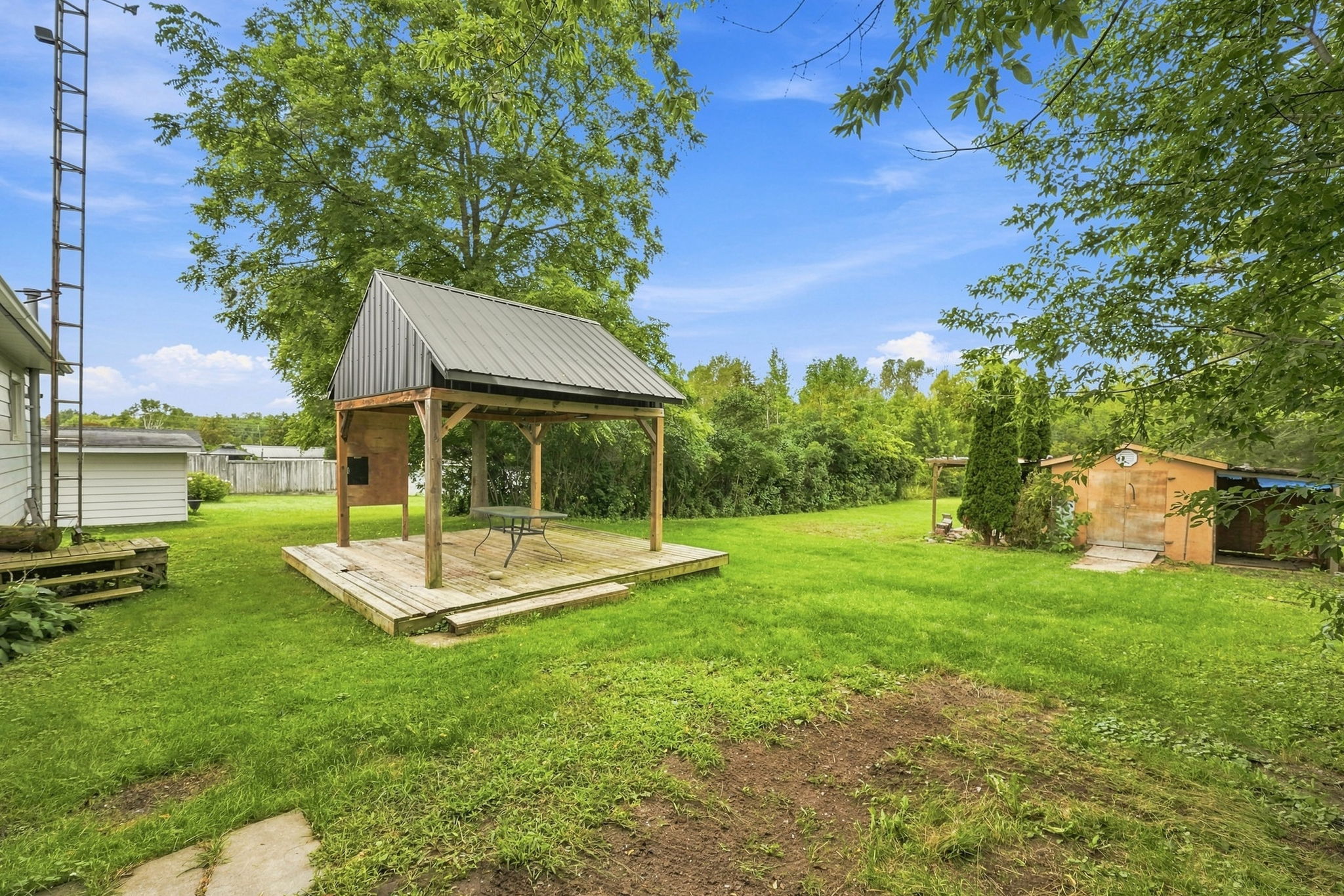 Photo 47