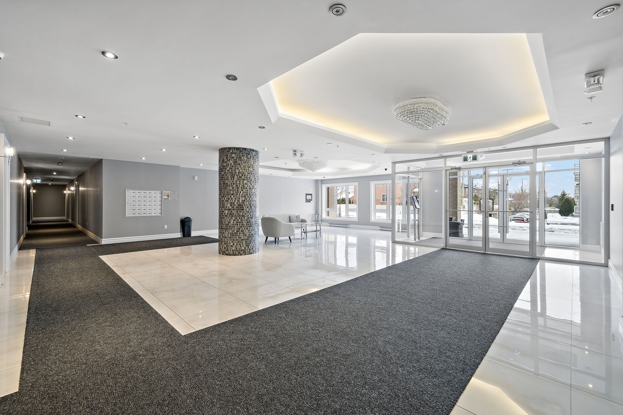 16 Rue RogerPilon apt. 408, DollarddesOrmeaux, QC H9B 0B1 Montreal Real Estate Photography