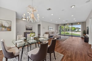 8P3A3330 virtually staged.jpeg