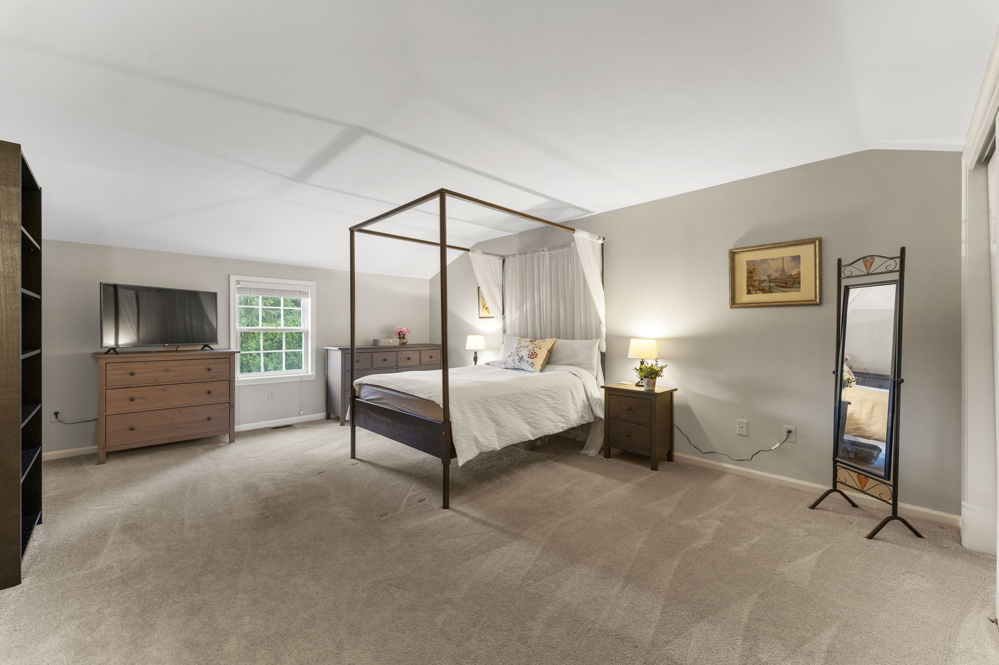 1st Bedroom Suite in In-Law Suite