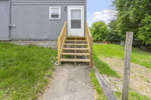  Photo 48
