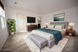 DSC_4977 virtually staged.jpeg