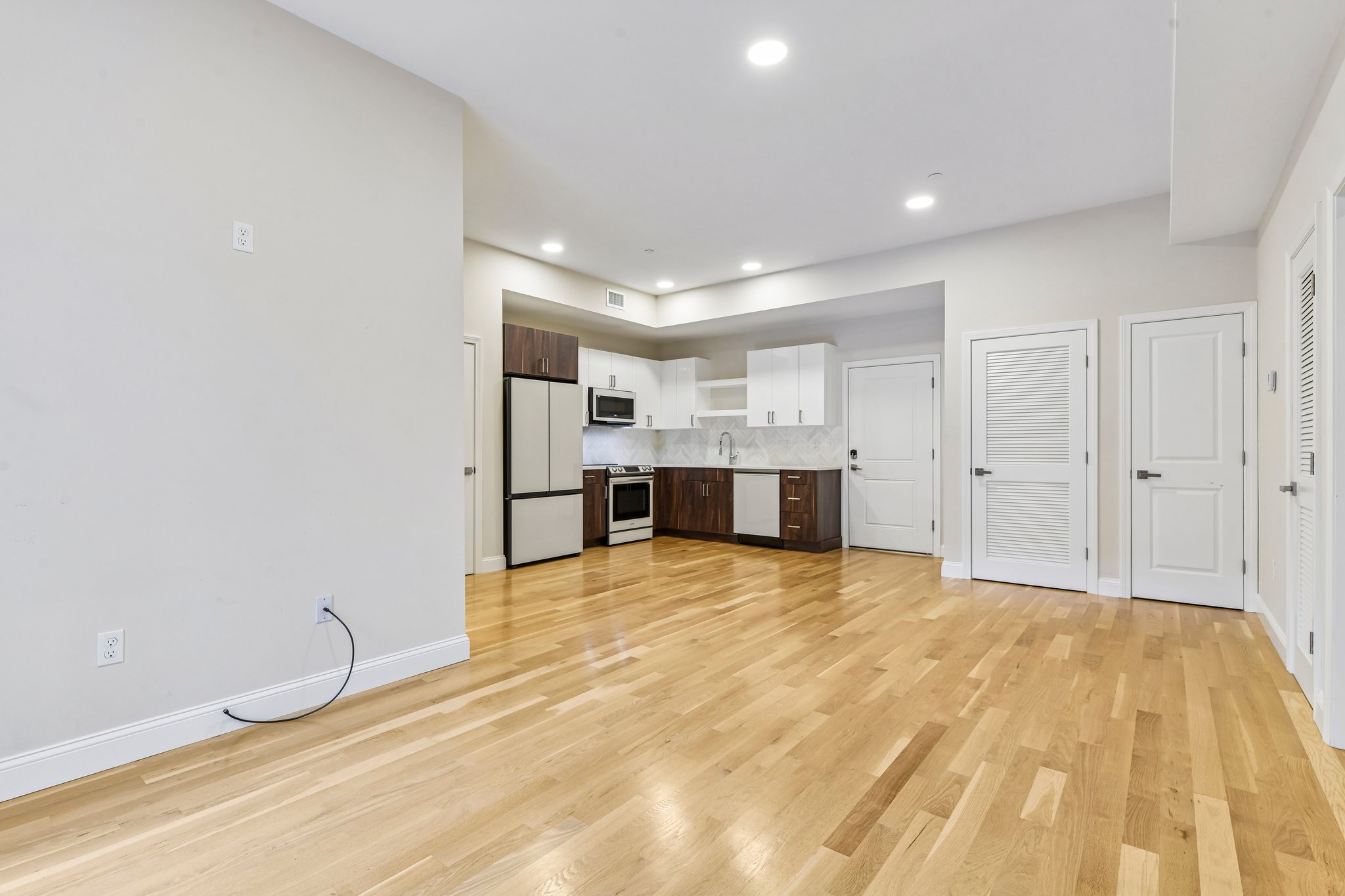 Taber St 203-S0510-004.jpg