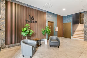 Taber St 203-S0510-002.jpg