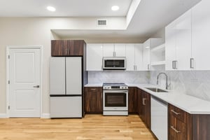 Taber St 203-S0510-009.jpg