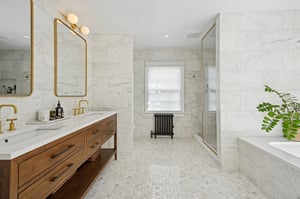 Completely redone primary bath.