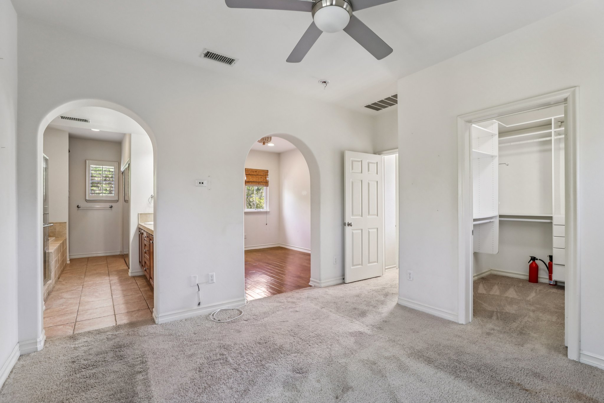 Via Amanti-S1604-020.jpg