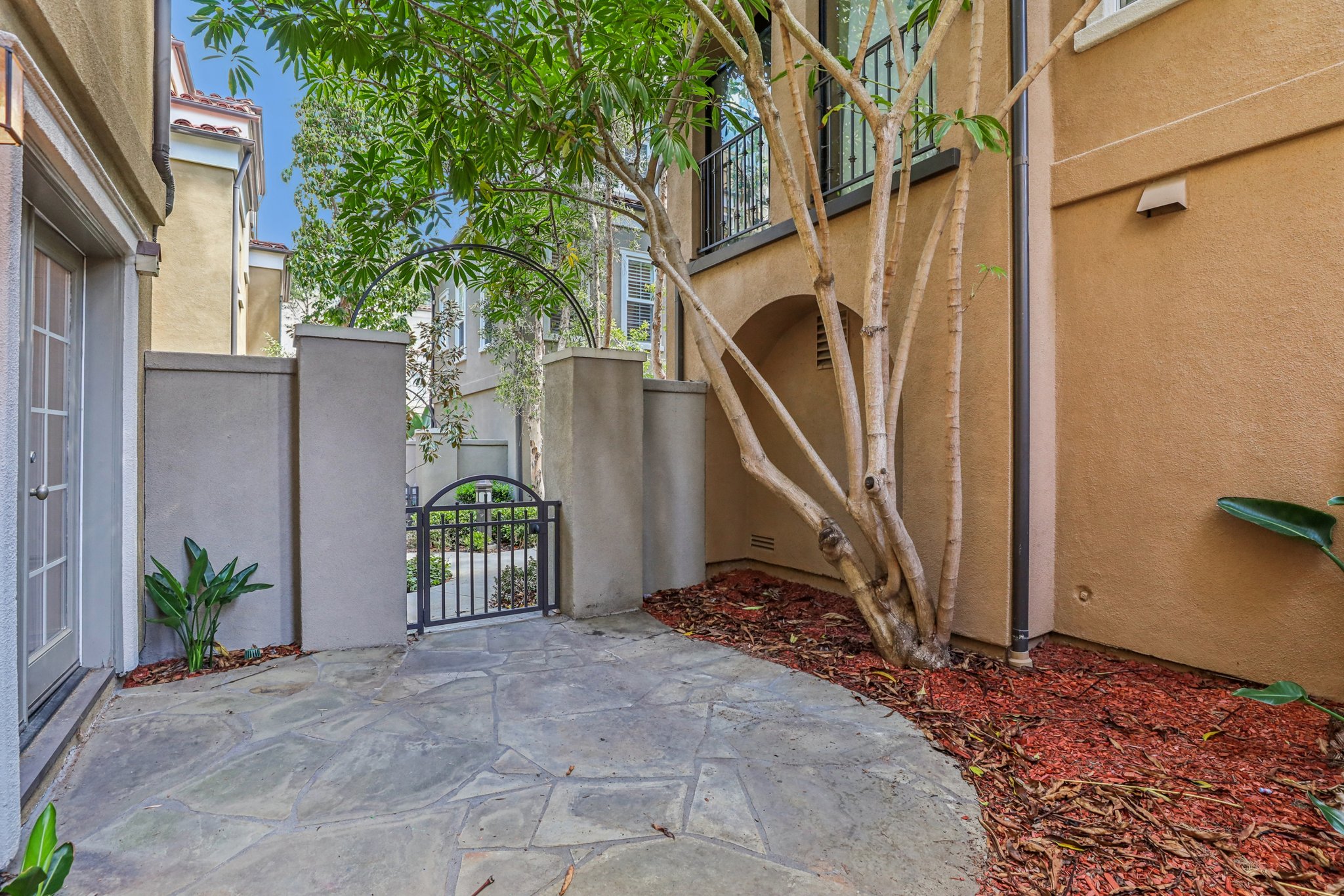 Via Amanti-S1604-037.jpg