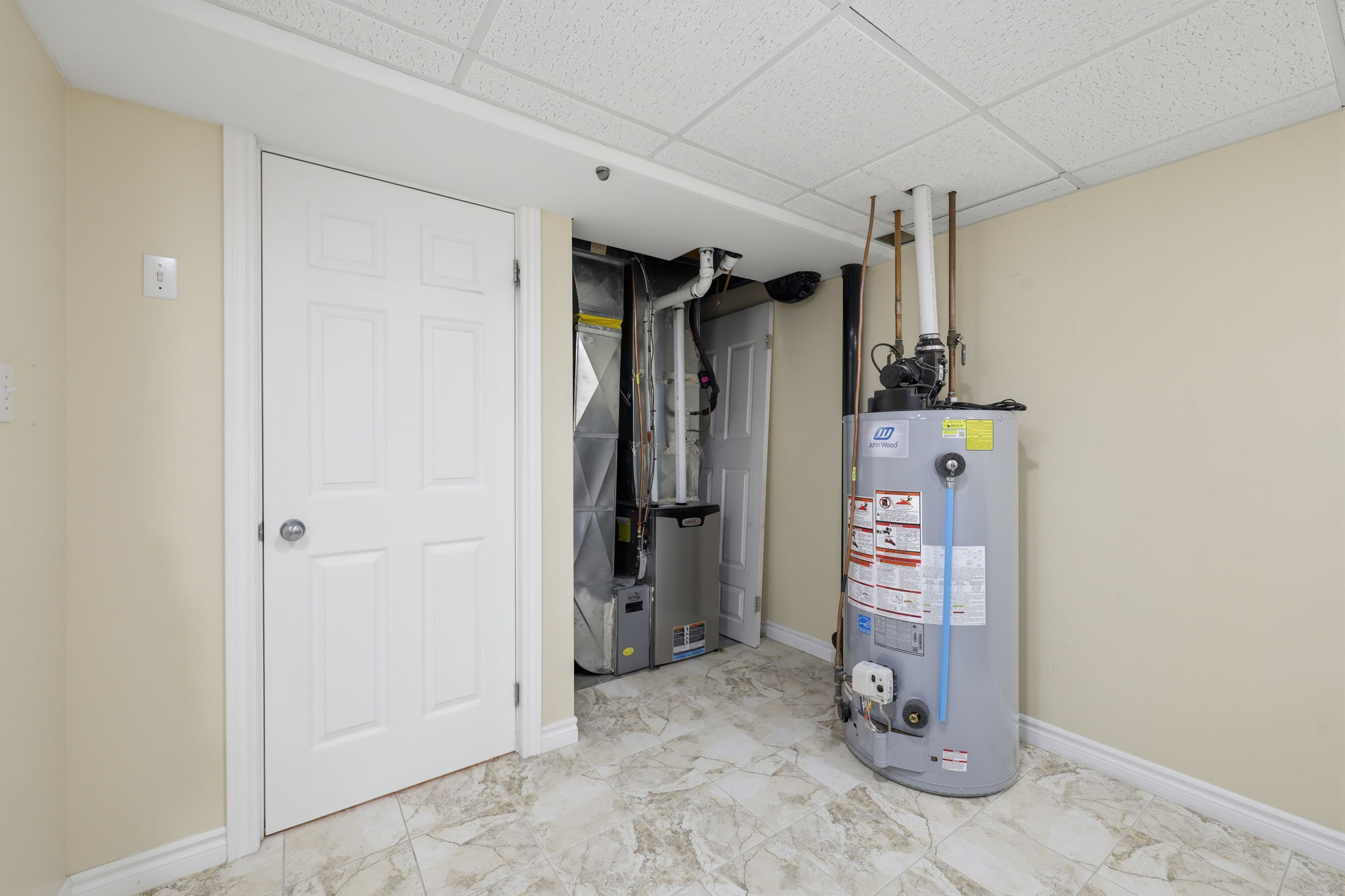 16 Windemere Place - Final Listing Photos-017