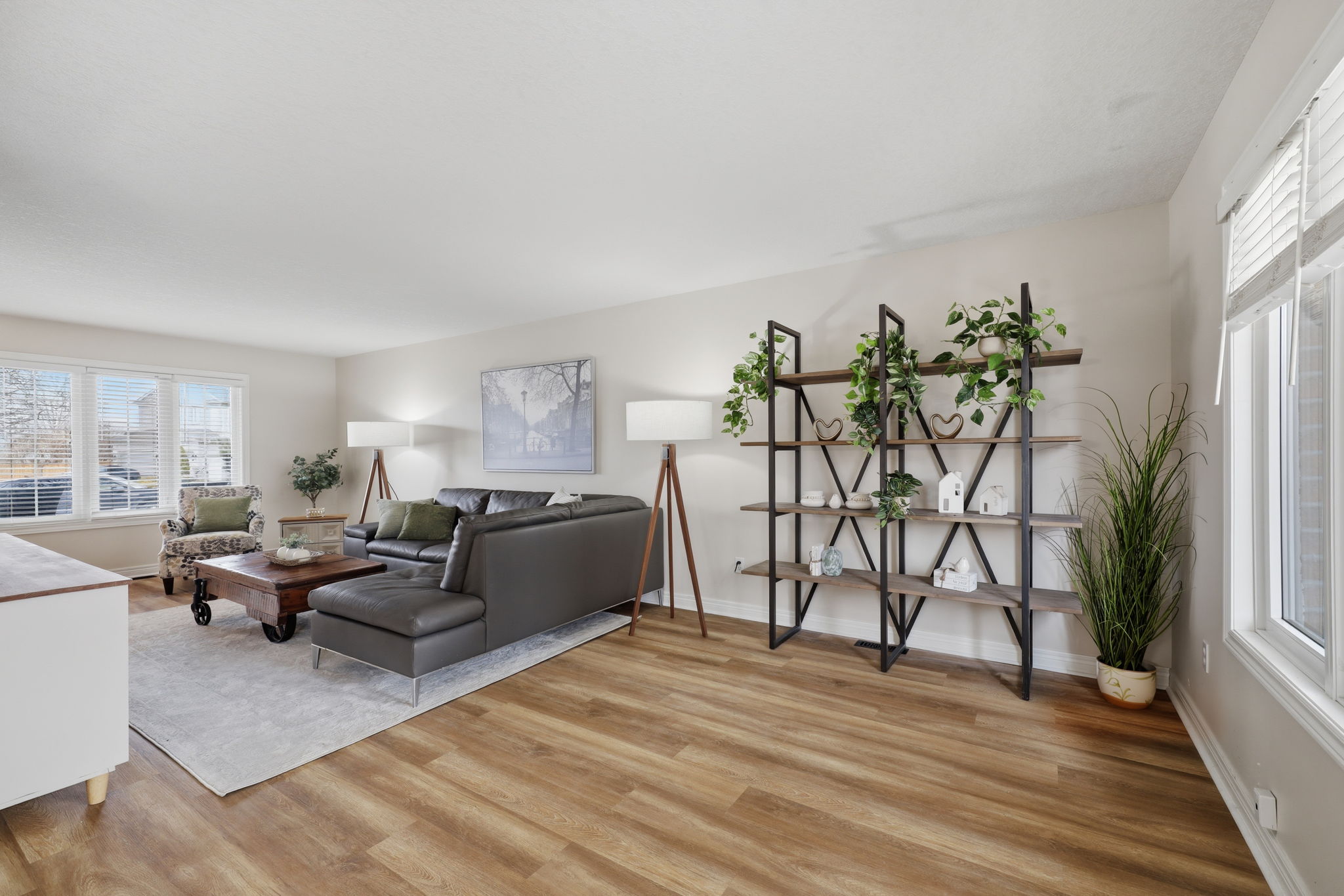 16 Windemere Place - Final Listing Photos-023