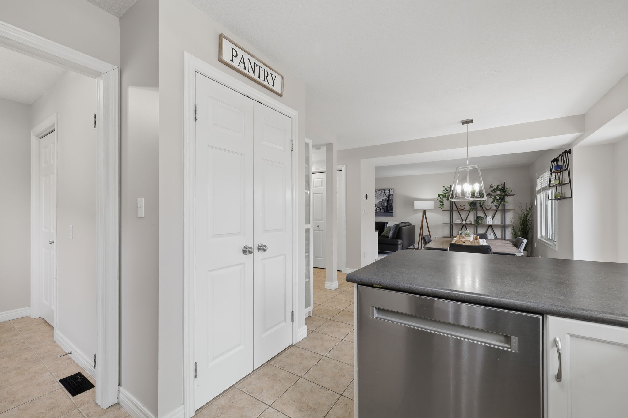 16 Windemere Place - Final Listing Photos-031