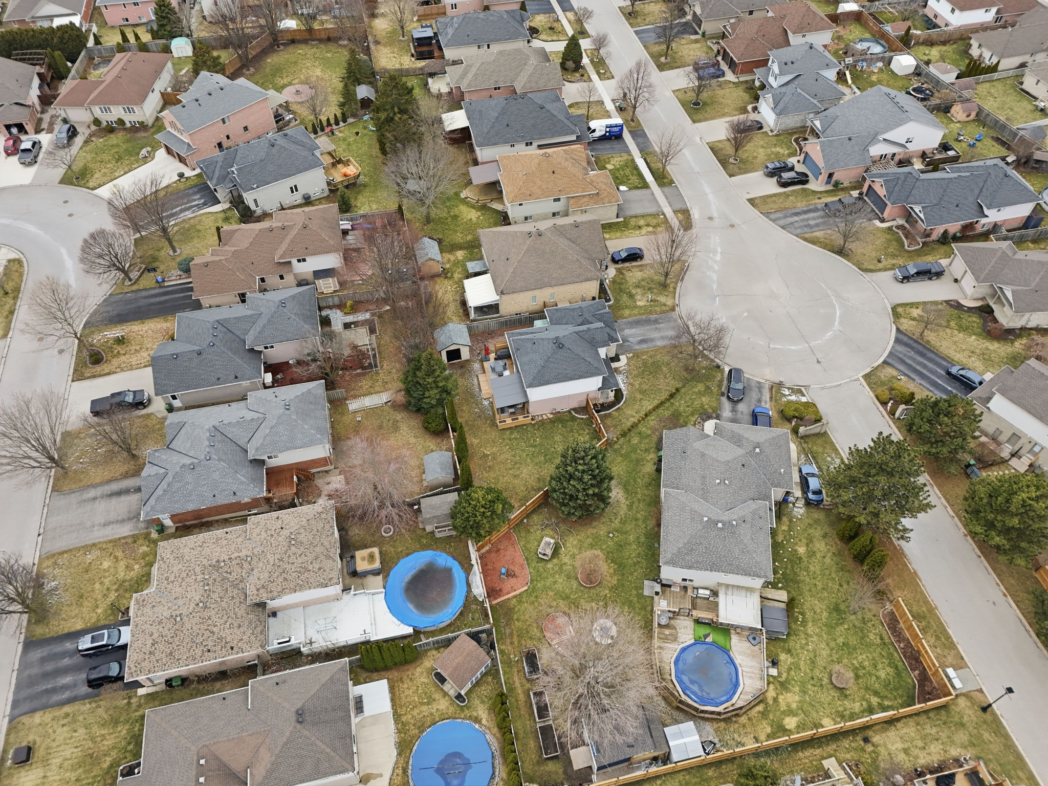 16 Windemere Place - Final Listing Photos-055