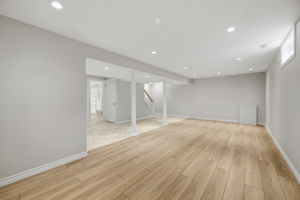 16 Windemere Place - Final Listing Photos-014