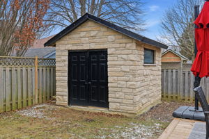 16 Windemere Place - Final Listing Photos-036