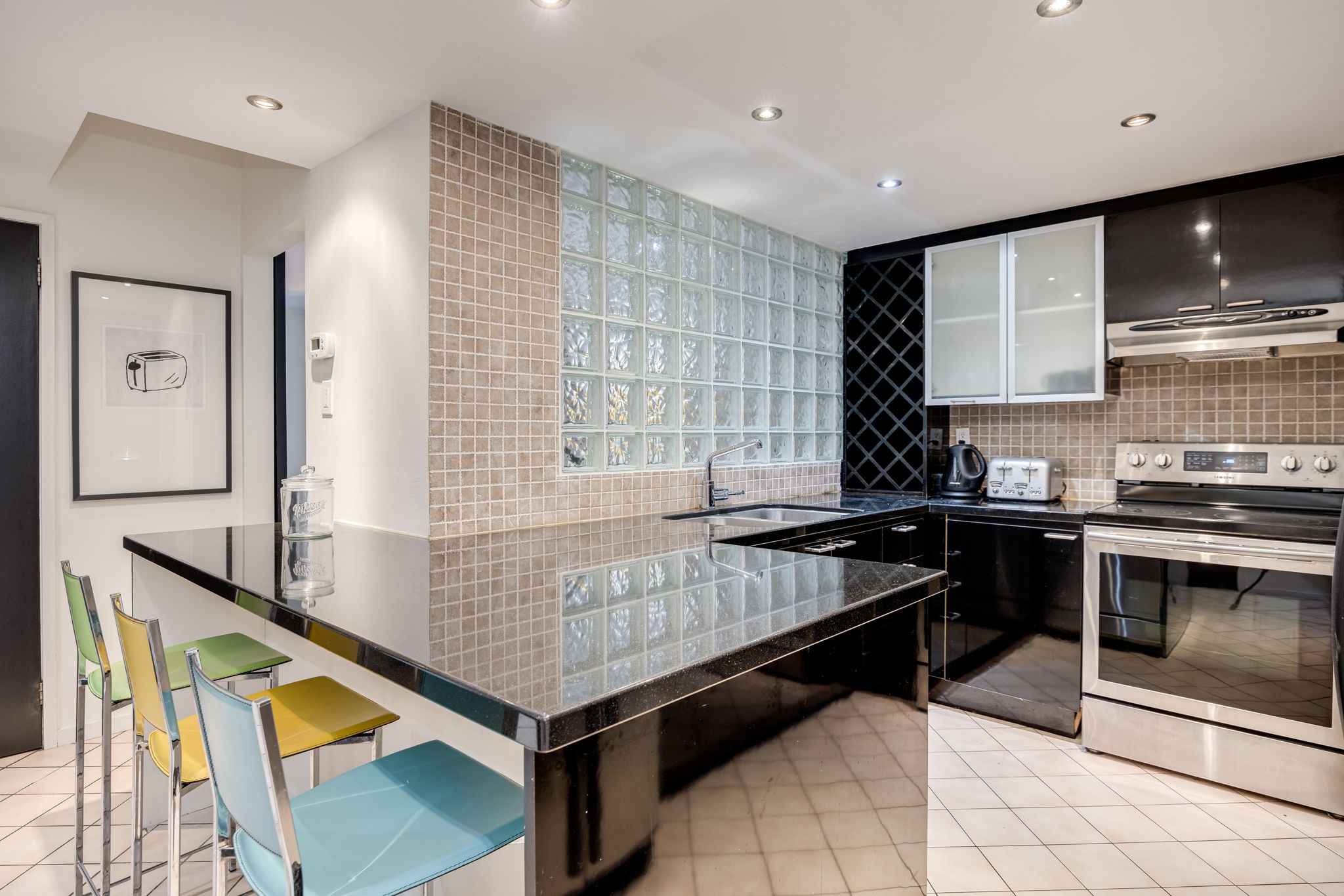 Toronto property showcase — delivered property photograph 14