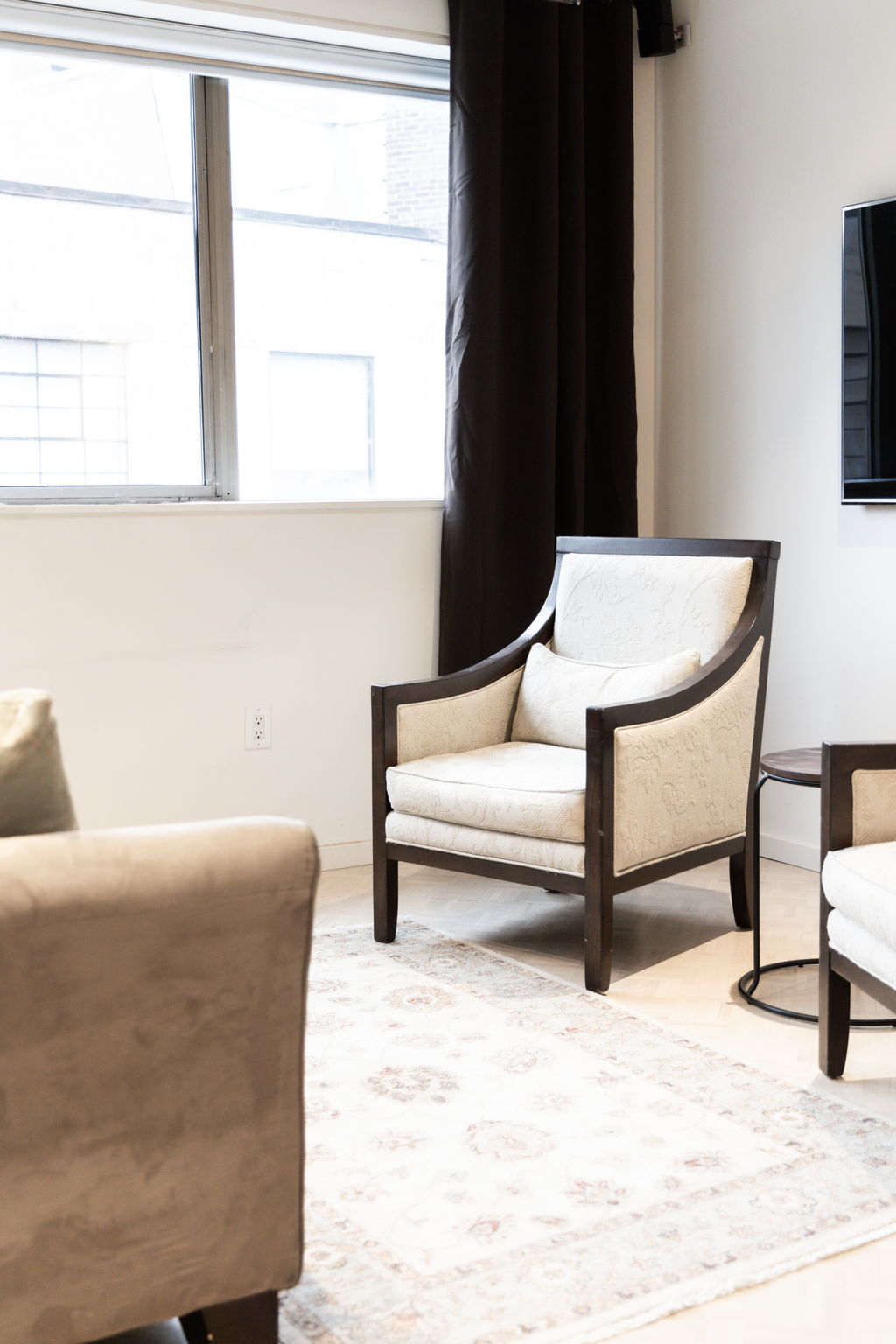 Toronto property showcase — delivered property photograph 43