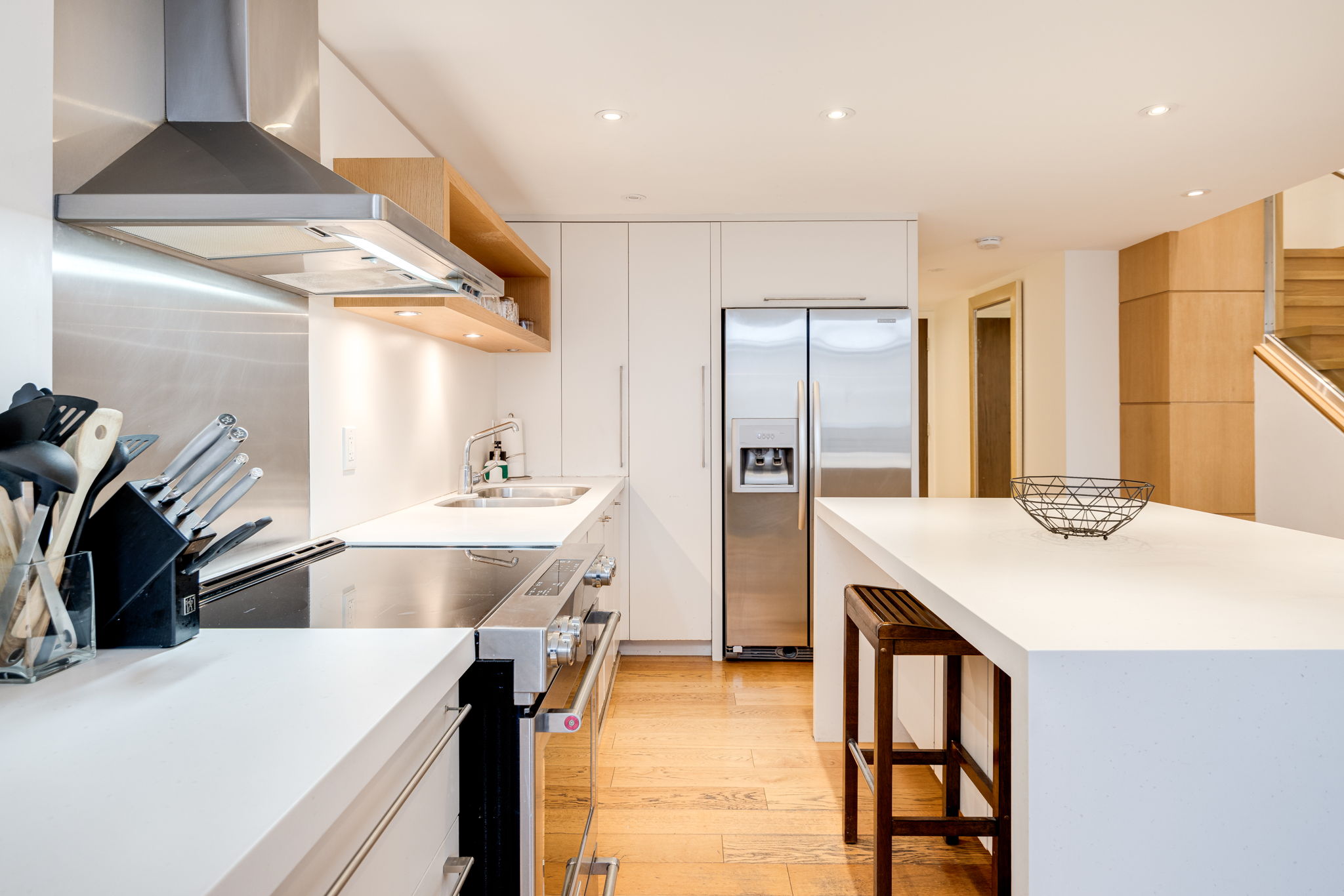 Toronto property showcase — delivered property photograph 4
