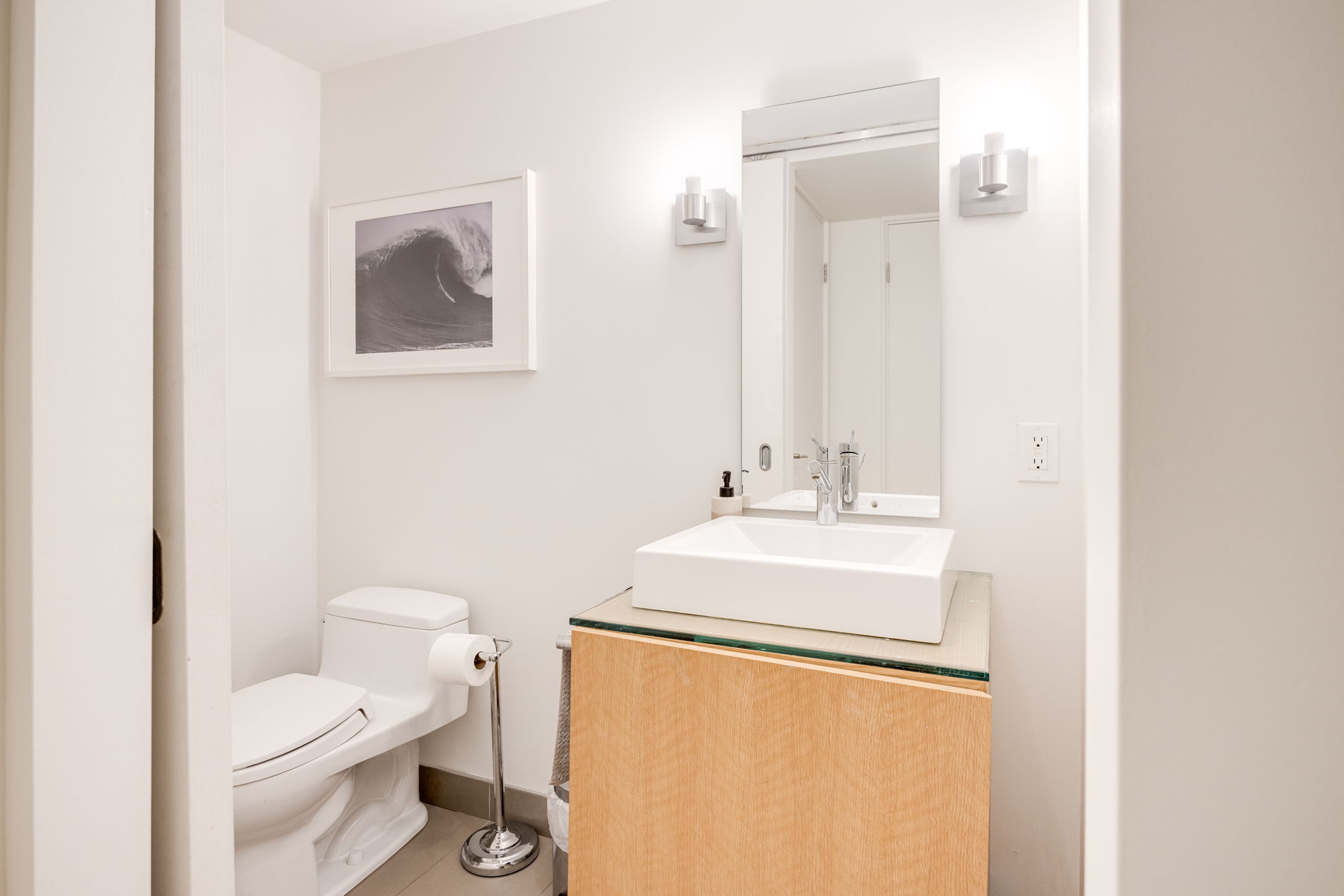 Toronto property showcase — delivered property photograph 9