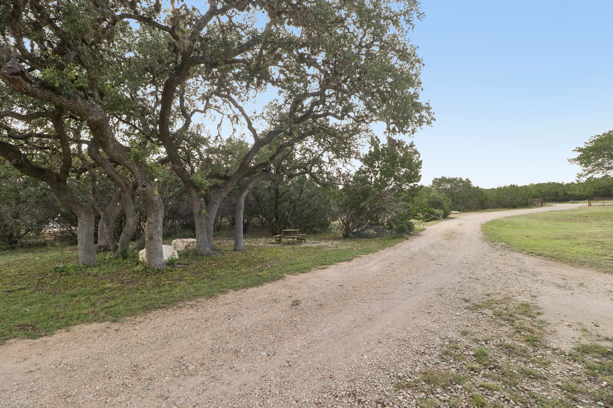 Deer View Rd-2406-059.jpg