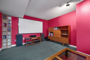  Photo 52