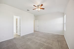 Field Ridge-S2203-023.jpg