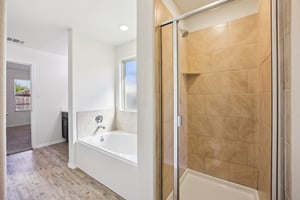 Field Ridge-S2203-028.jpg