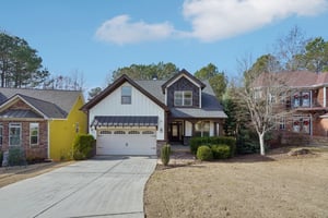 Greenview Dr-S1812-001.jpg