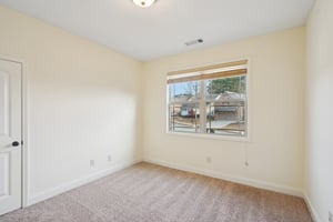 Greenview Dr-S1812-024.jpg