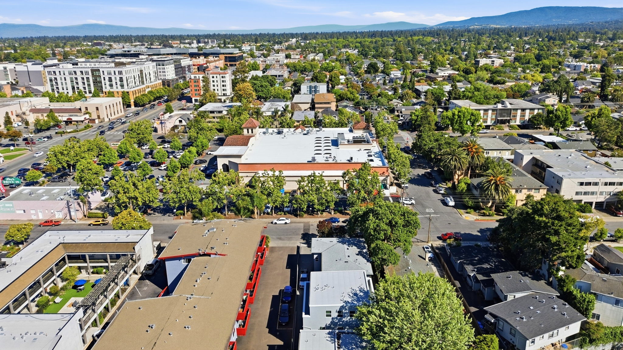 011_F8_AERIAL_160 Harrison Ave