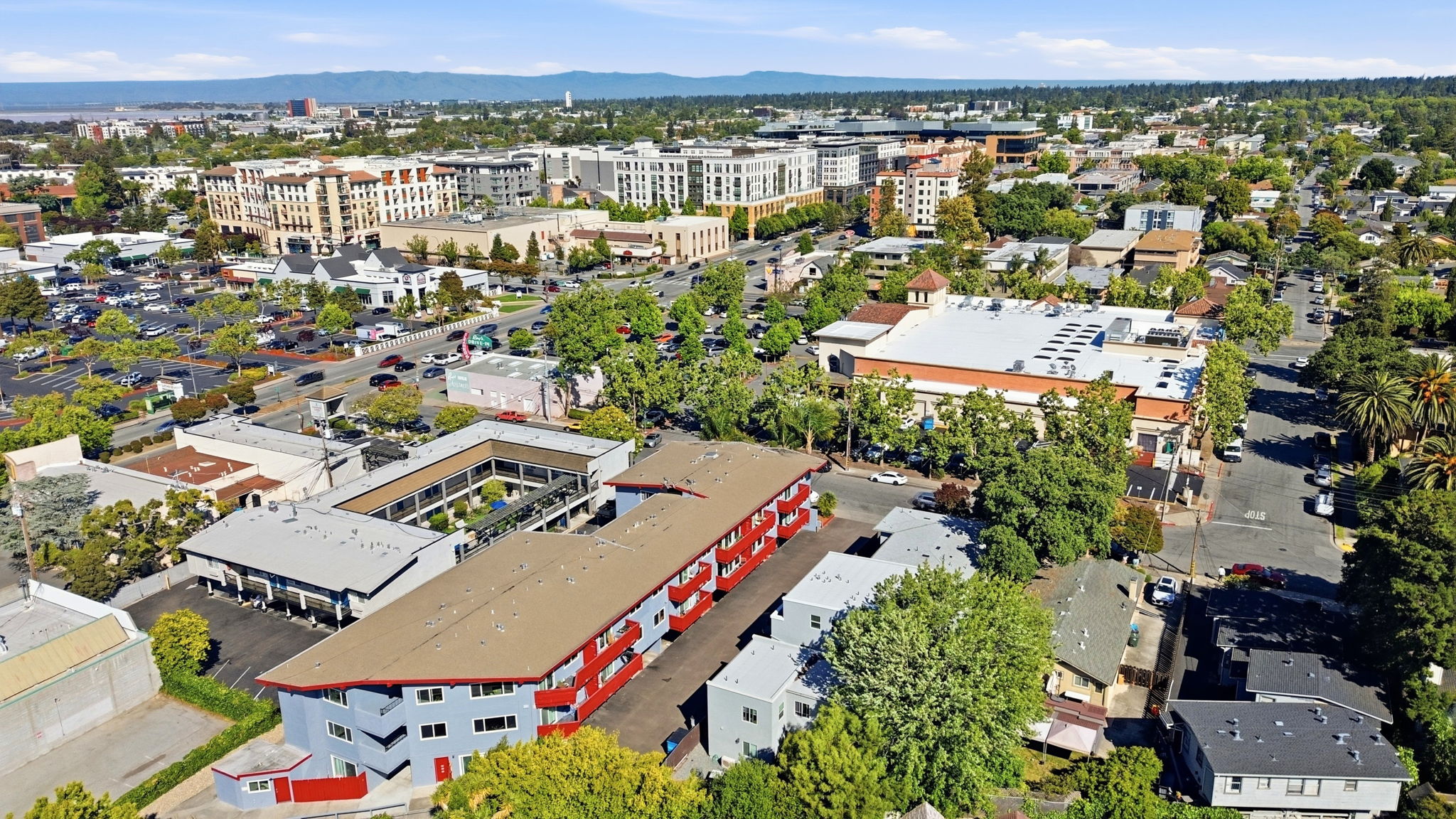 013_F8_AERIAL_160 Harrison Ave
