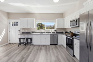 010_F8_160 Harrison Ave