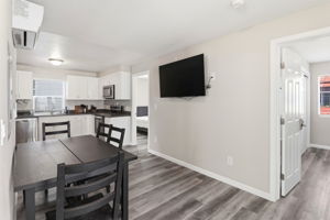 015_F8_160 Harrison Ave