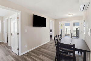 016_F8_160 Harrison Ave