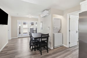 019_F8_160 Harrison Ave