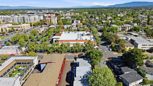 011_F8_AERIAL_160 Harrison Ave