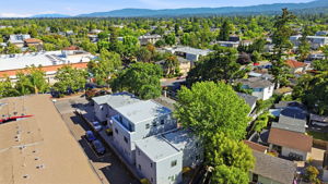 015_F8_AERIAL_160 Harrison Ave