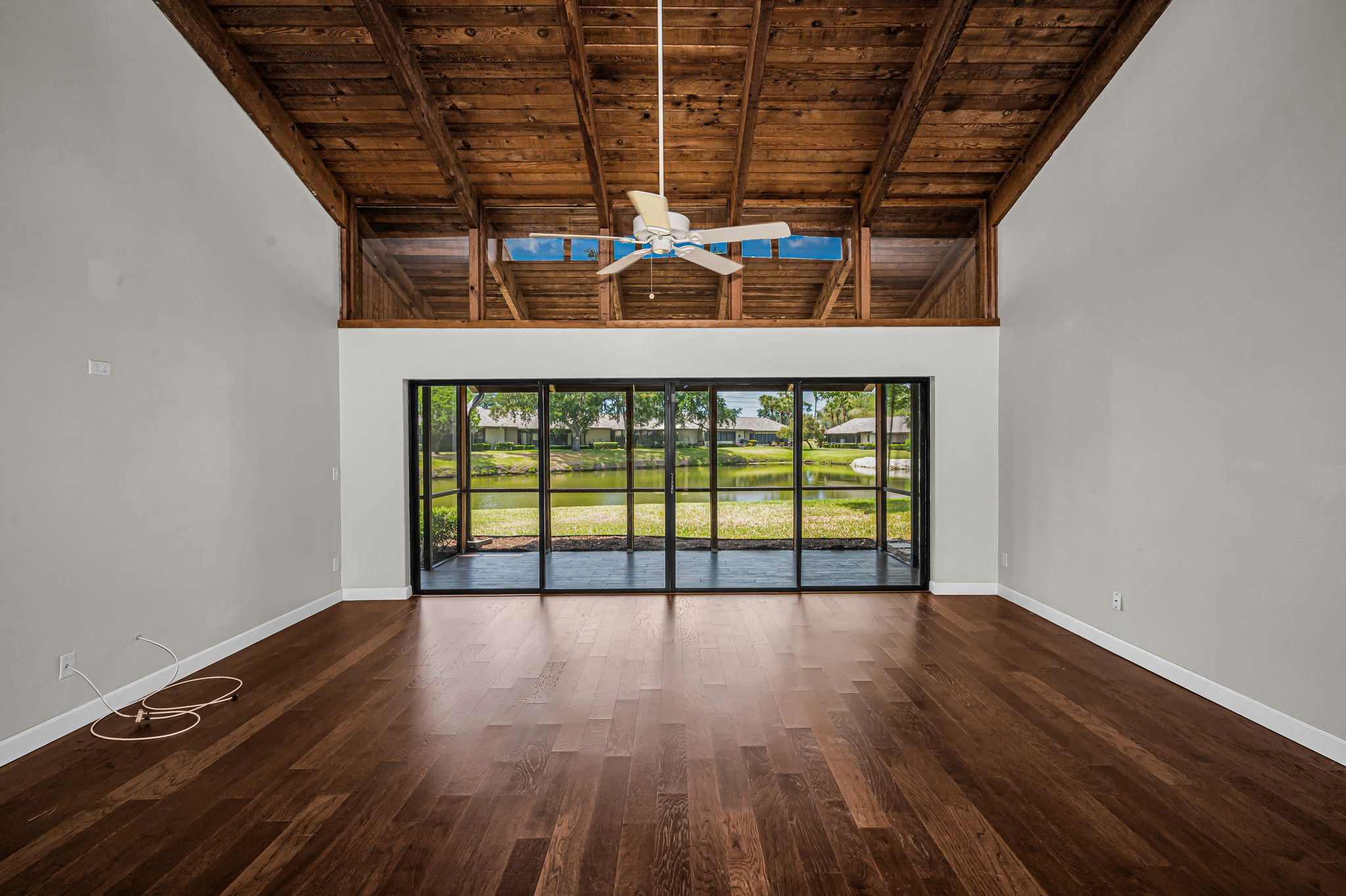 Living Room4