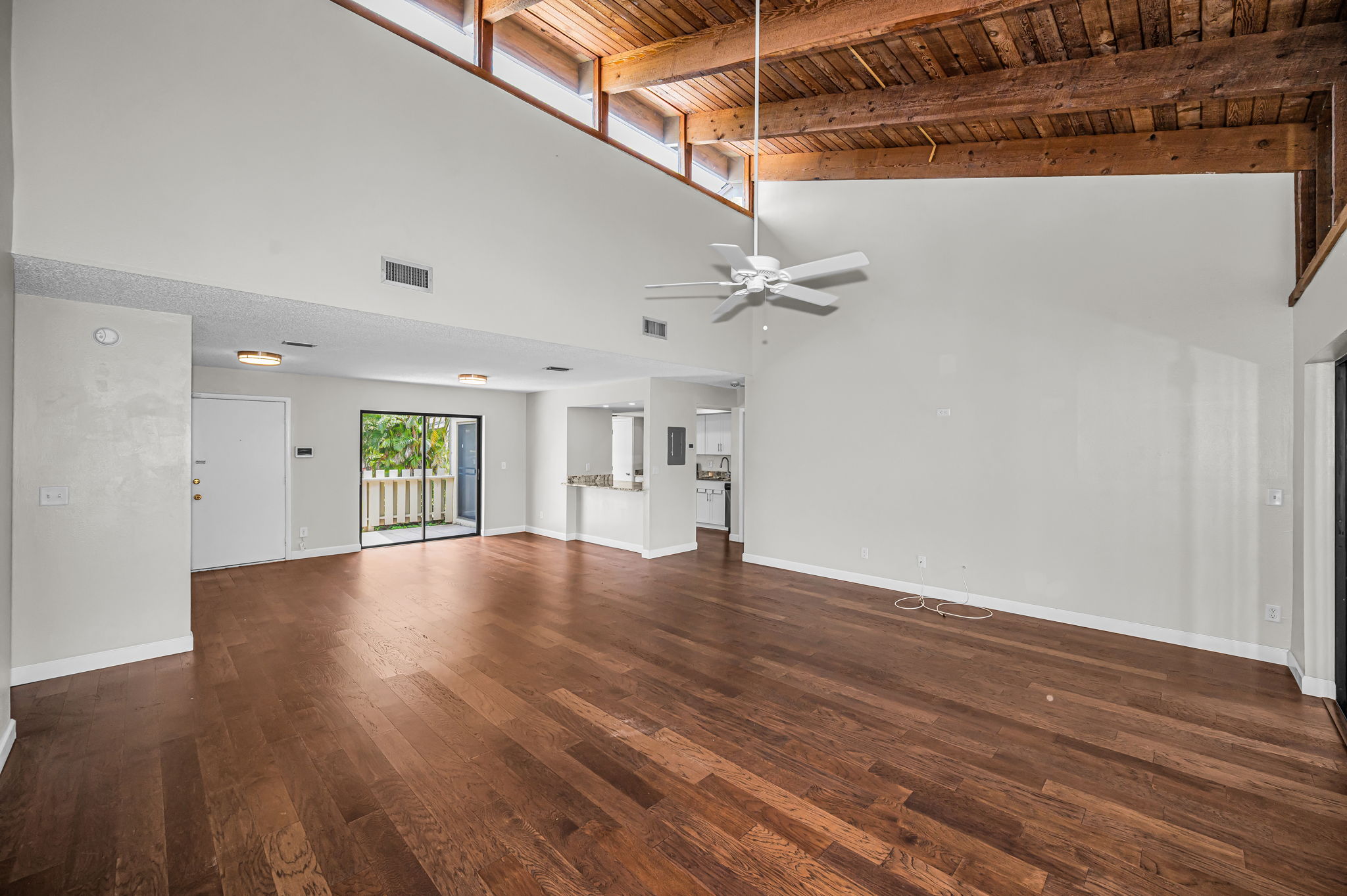 Living Room6