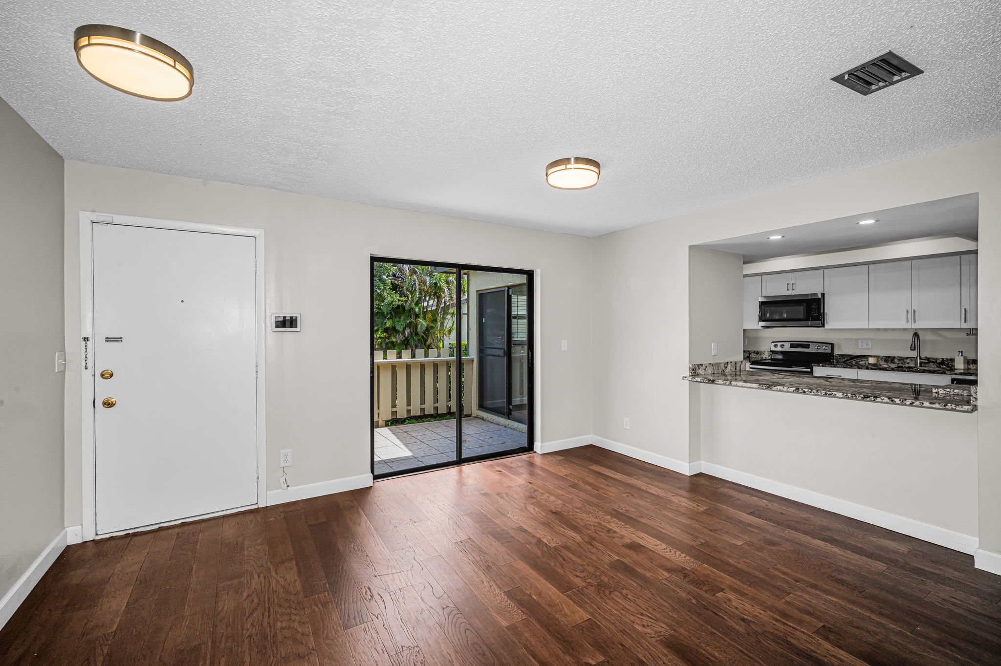 Dining Room2