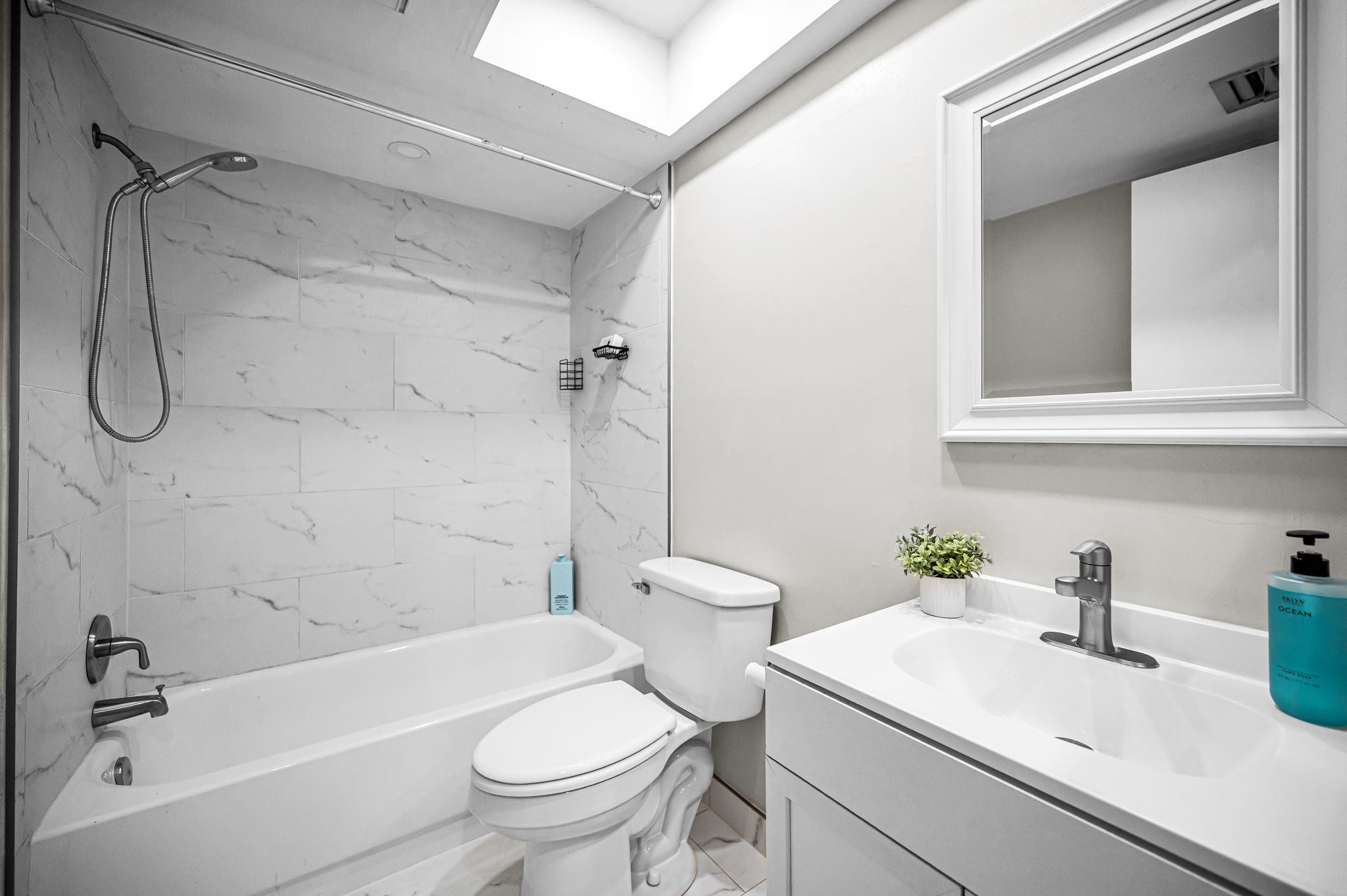 Bathroom2