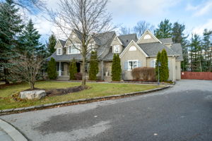 160 Kootenay Ridge, Vaughan ON