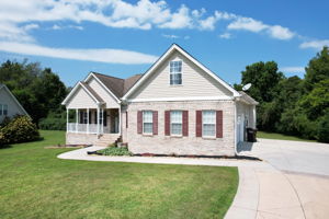  Photo 0